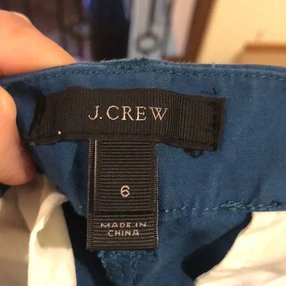 J. Crew turquoise woman’s Bermuda shorts - Picture 3 of 7